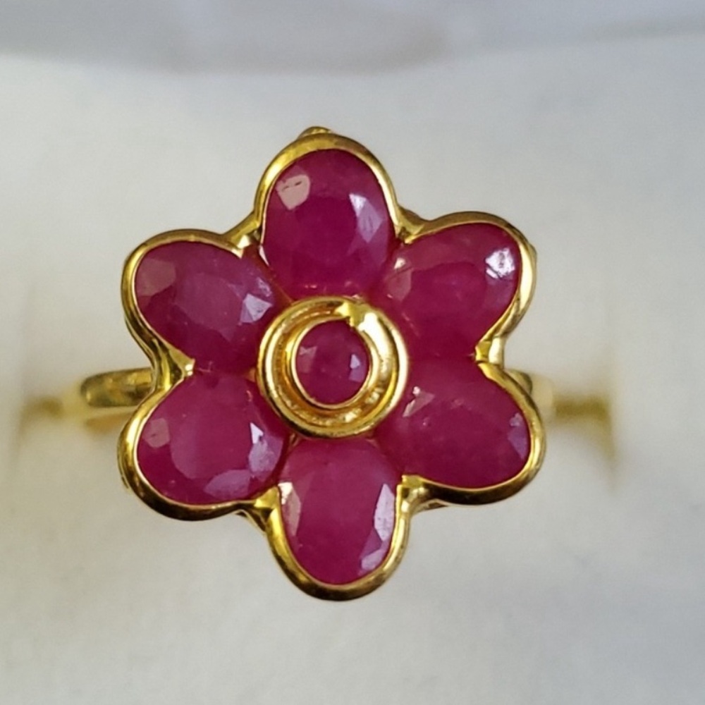 7 Antique 22k Solid Gold Genuine Ruby Flower Ring - image 1